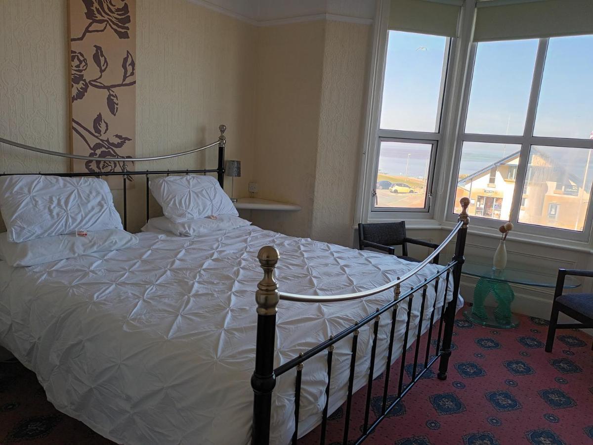 Morecame Bay Hotel 모아캠비 외부 사진